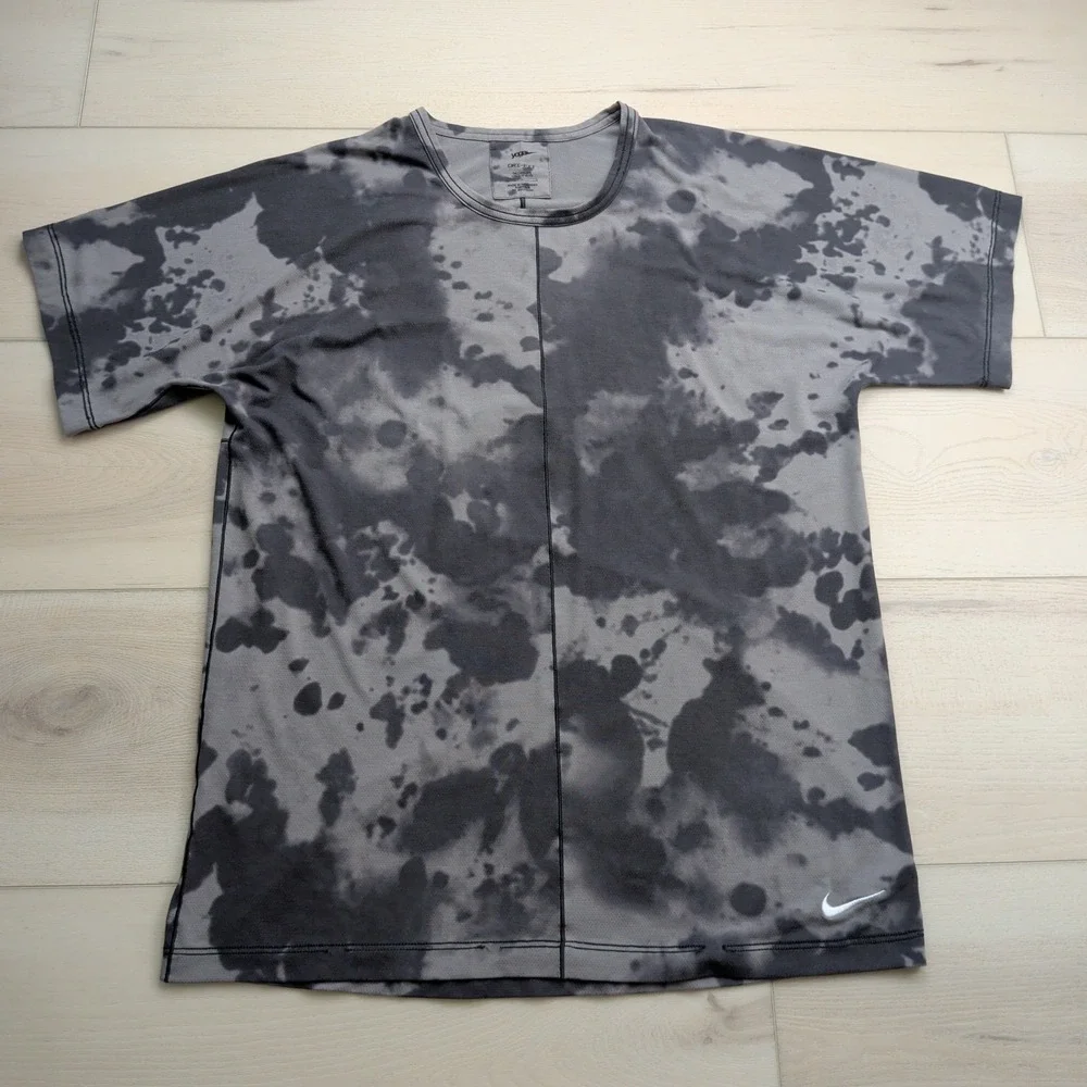 Nike‎ Yoga T-Shirt Mens LT Tall Dri-FIT Camo Allover Print Short-Sleeve Gridiron